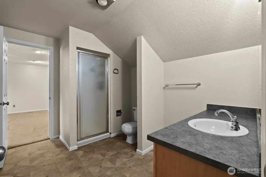 9824 Onyx Drive SW Lakewood WA 98498