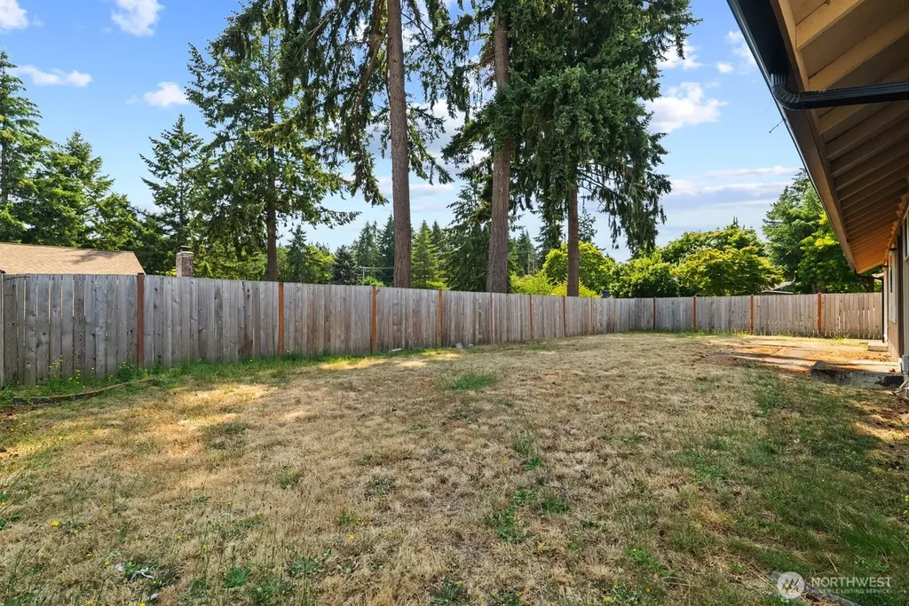 9824 Onyx Drive SW Lakewood WA 98498