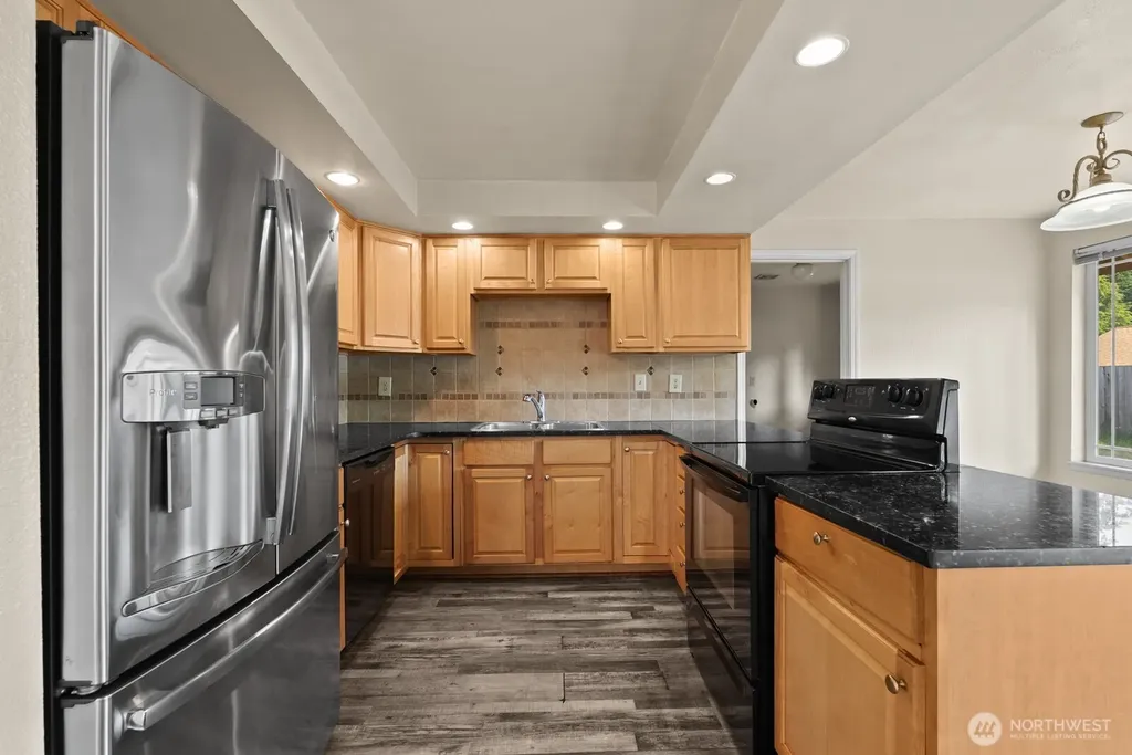 9824 Onyx Drive SW Lakewood WA 98498