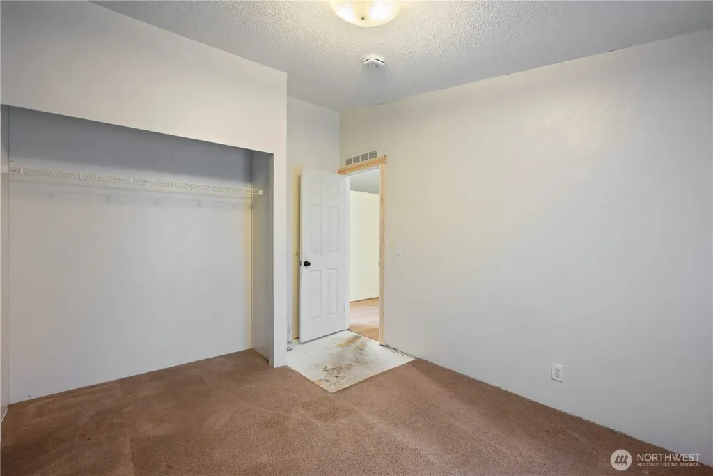 600 Egret Lane Longview WA 98632