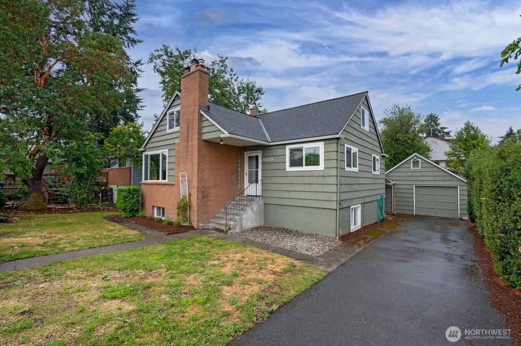 10625 16th Avenue SW Seattle WA 98146
