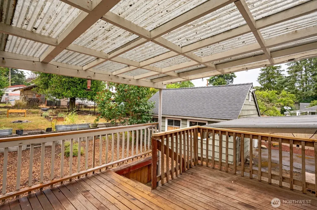 10625 17th Avenue SW Seattle WA 98146
