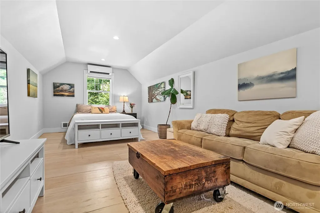 6040 Birch Point Road Blaine WA 98230