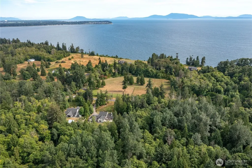 6040 Birch Point Road Blaine WA 98230