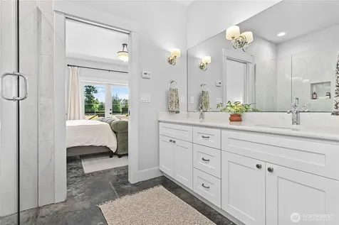 6040 Birch Point Road Blaine WA 98230