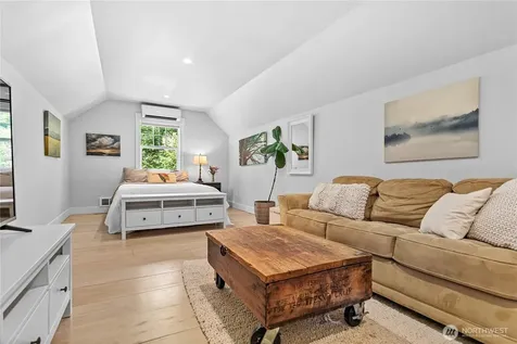 6040 Birch Point Road Blaine WA 98230