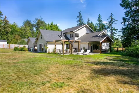 6040 Birch Point Road Blaine WA 98230