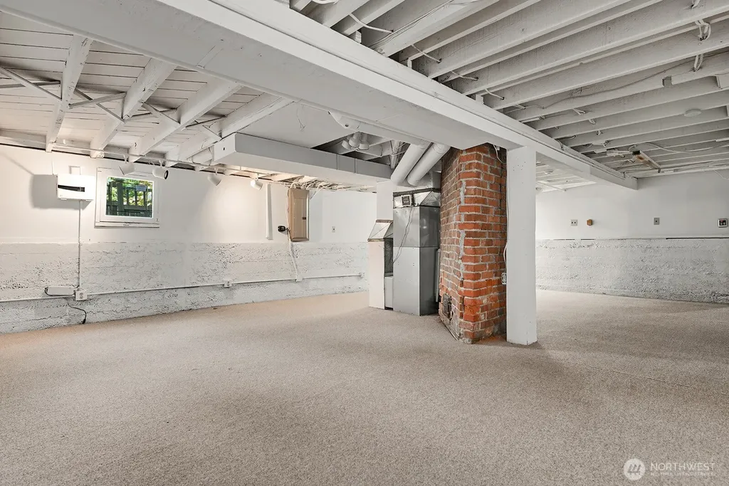 2034 Federal Avenue E Seattle WA 98102