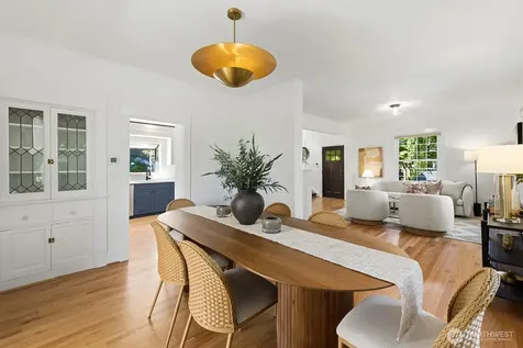 2034 Federal Avenue E Seattle WA 98102