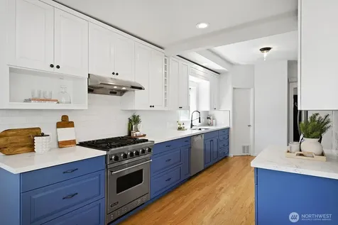 2034 Federal Avenue E Seattle WA 98102