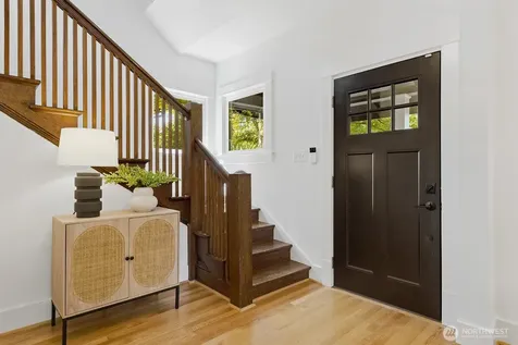2034 Federal Avenue E Seattle WA 98102
