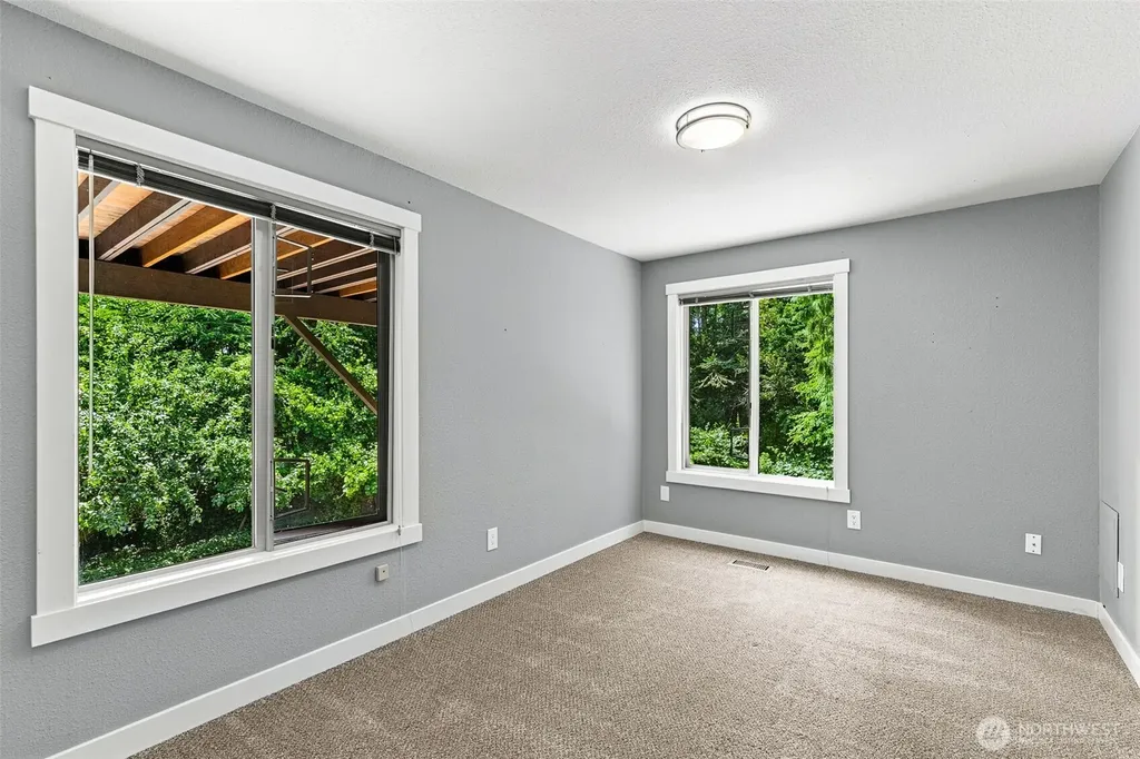 9375 NE Eric Avenue Bainbridge Island WA 98110