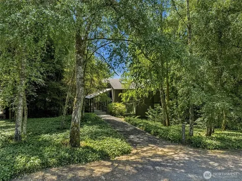 9375 NE Eric Avenue Bainbridge Island WA 98110