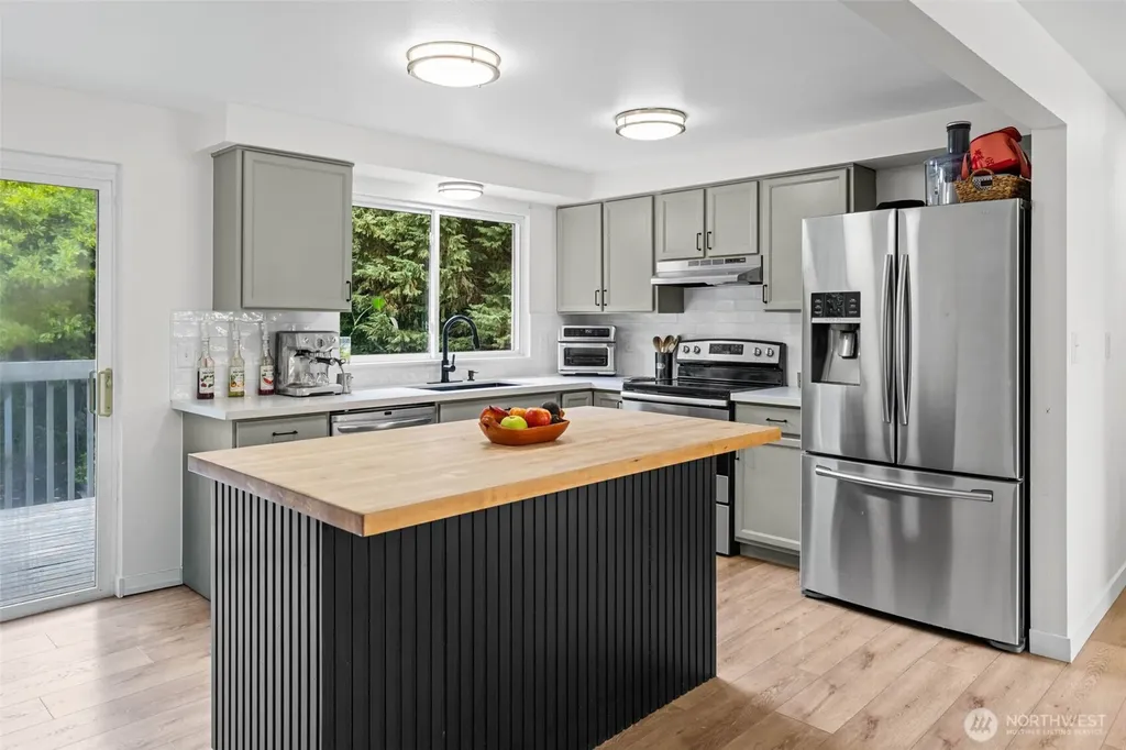 13402 60th Drive SE Everett WA 98208
