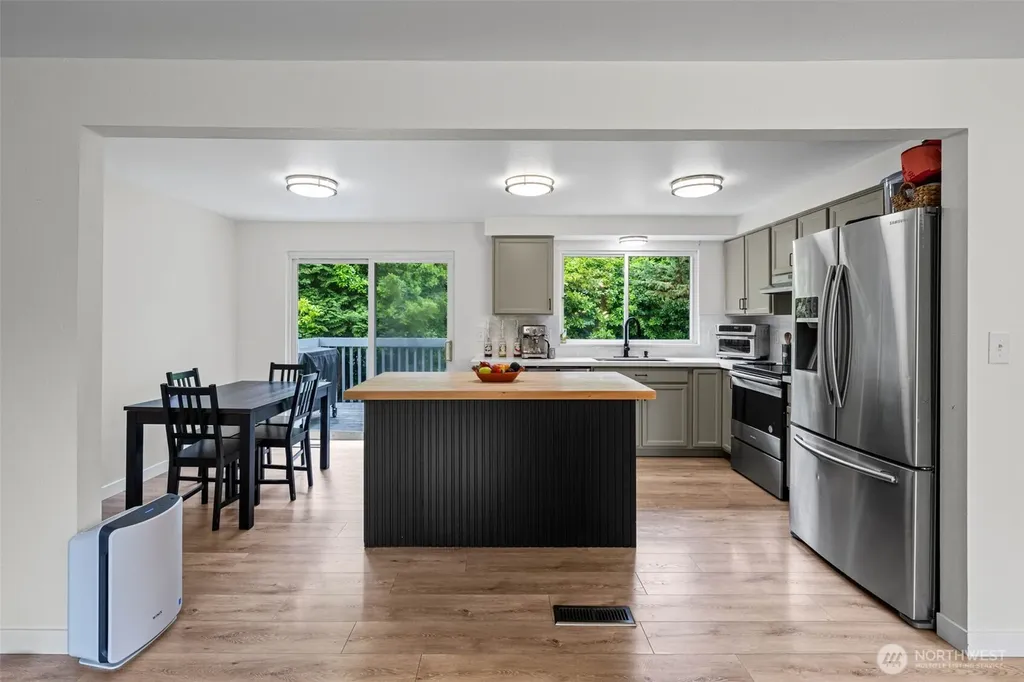 13402 60th Drive SE Everett WA 98208
