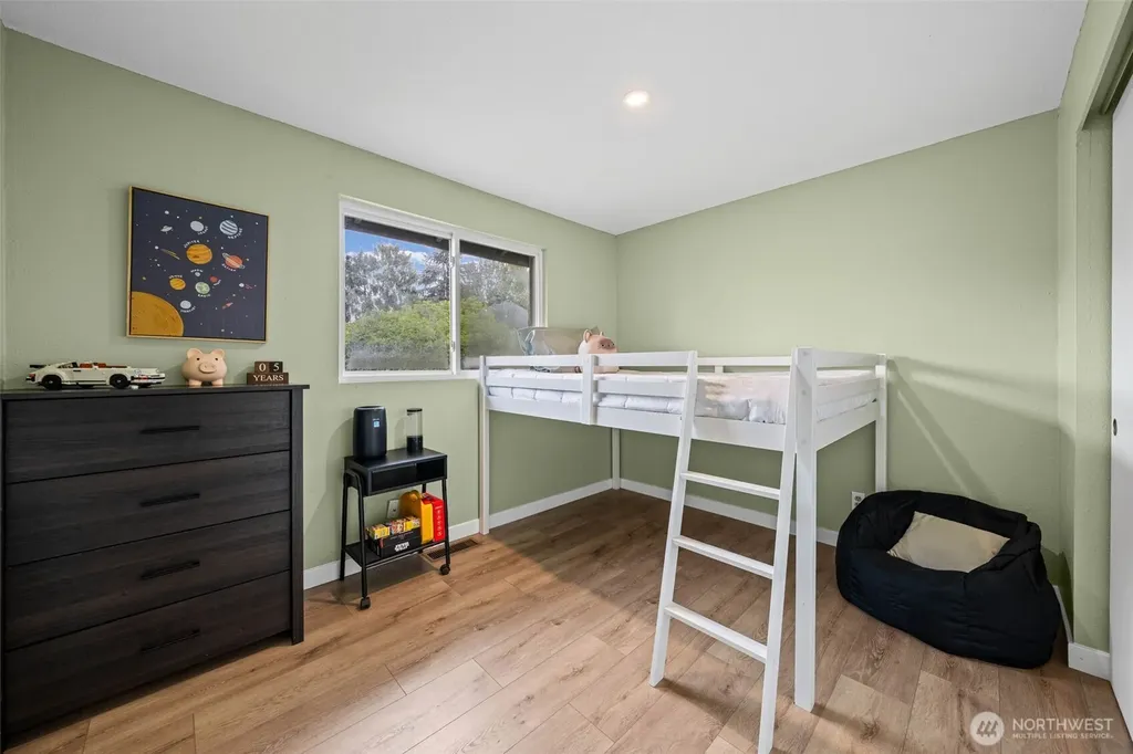 13402 60th Drive SE Everett WA 98208