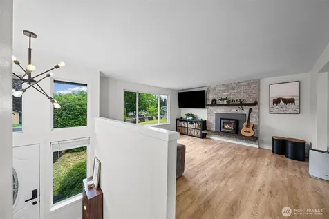 13402 60th Drive SE Everett WA 98208