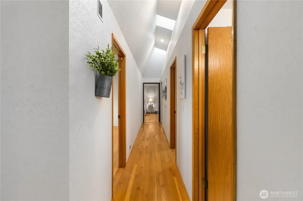 5614 66th Place SE Snohomish WA 98290
