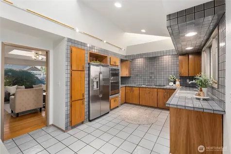 5614 66th Place SE Snohomish WA 98290
