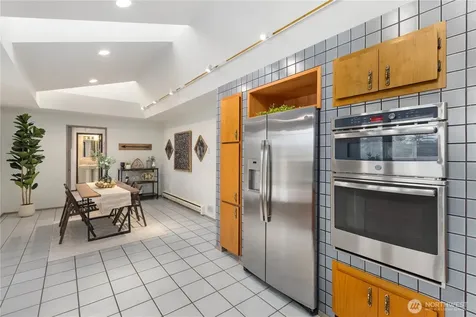 5614 66th Place SE Snohomish WA 98290