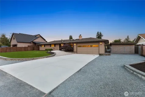 5614 66th Place SE Snohomish WA 98290