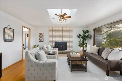 5614 66th Place SE Snohomish WA 98290