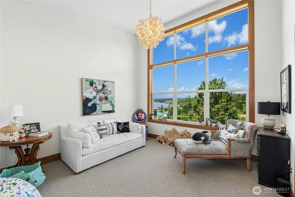 1447 Elm Place Freeland WA 98249