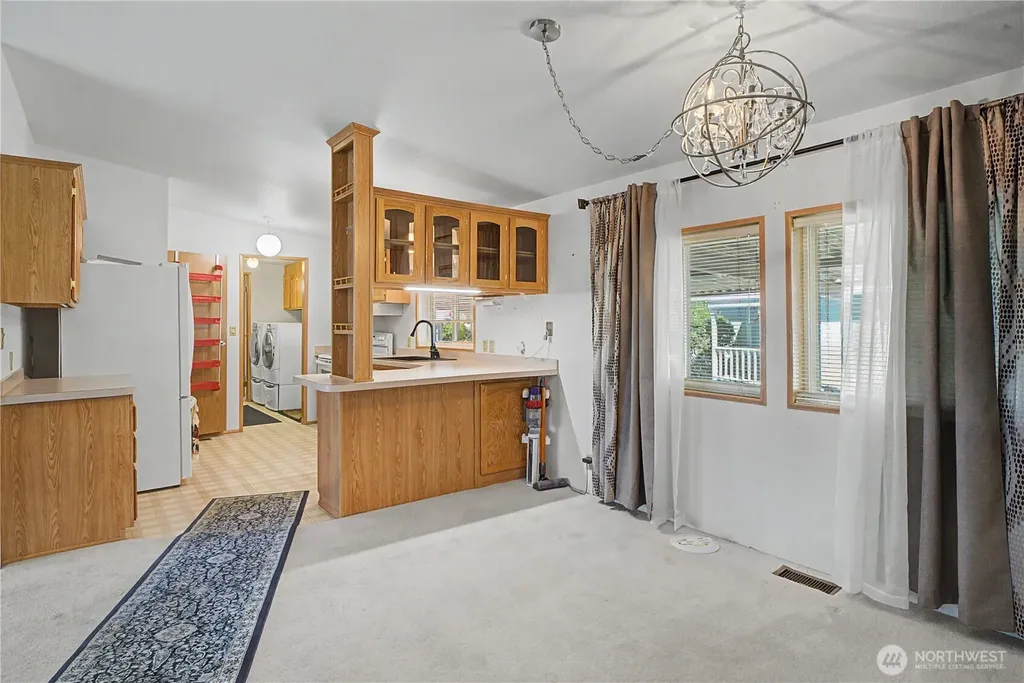 2240 W Broadway Avenue Moses Lake WA 98837