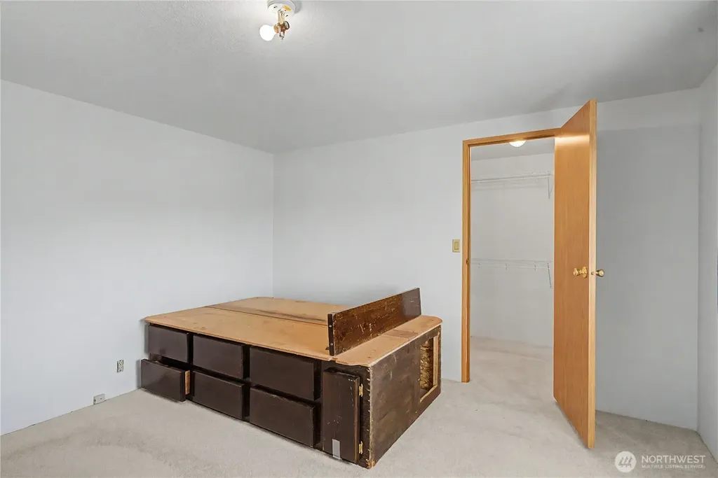 2240 W Broadway Avenue Moses Lake WA 98837