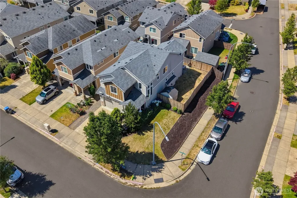 3813 Discovery Avenue SW Bremerton WA 98312