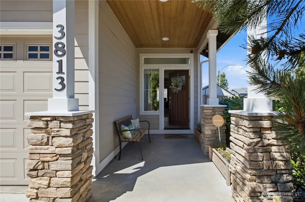 3813 Discovery Avenue SW Bremerton WA 98312