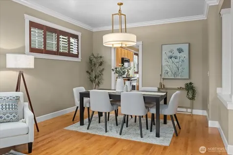 4318 SW Willow Street Seattle WA 98136