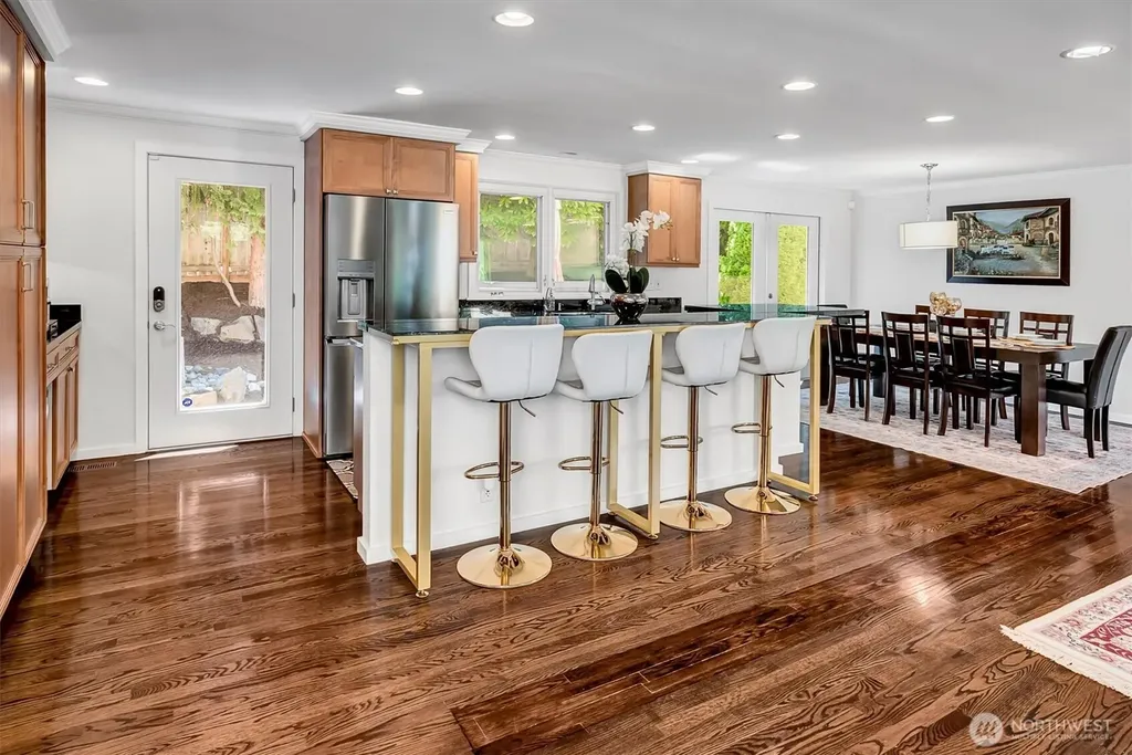 10603 NE 60th Street Kirkland WA 98033