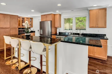10603 NE 60th Street Kirkland WA 98033