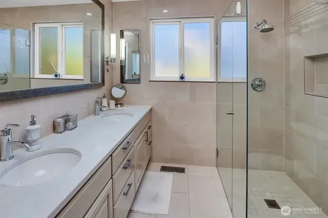 10603 NE 60th Street Kirkland WA 98033
