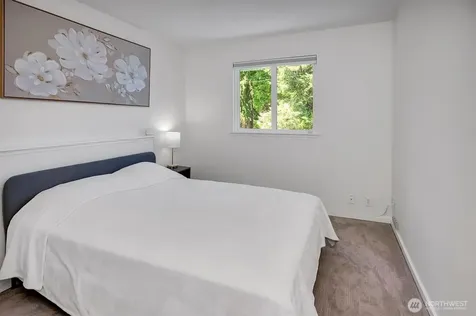 10603 NE 60th Street Kirkland WA 98033