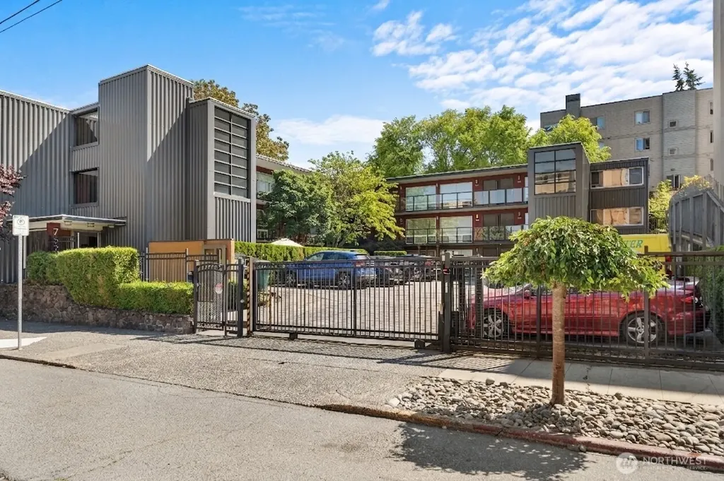 752 Bellevue Avenue E Seattle WA 98102