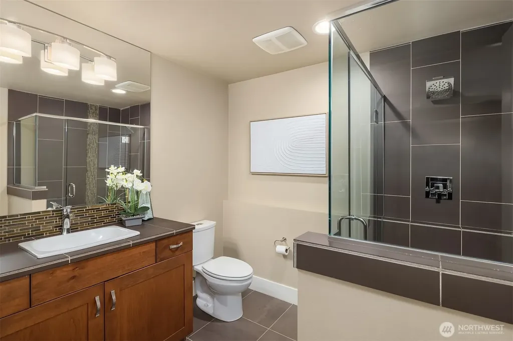 20 6th Street Kirkland WA 98033
