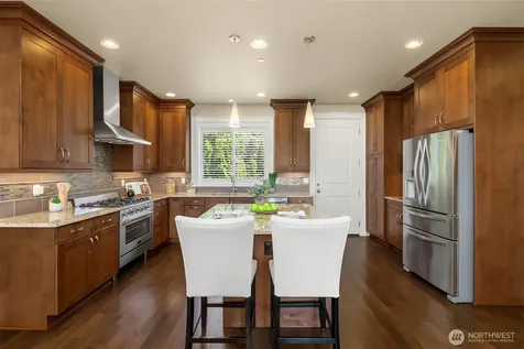 20 6th Street Kirkland WA 98033