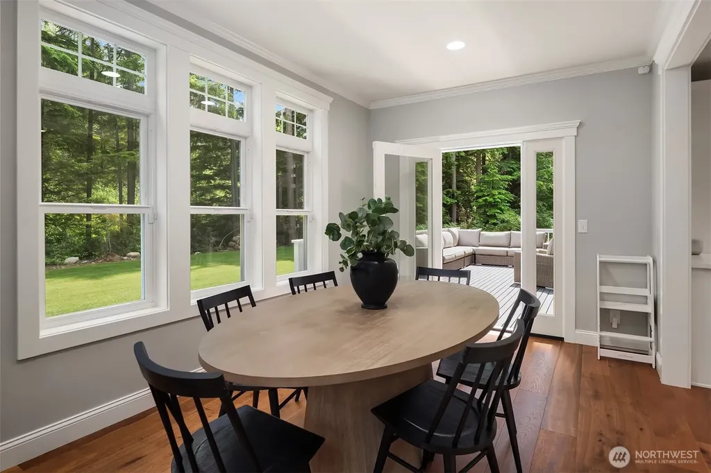 21939 NE 187th Street Woodinville WA 98077