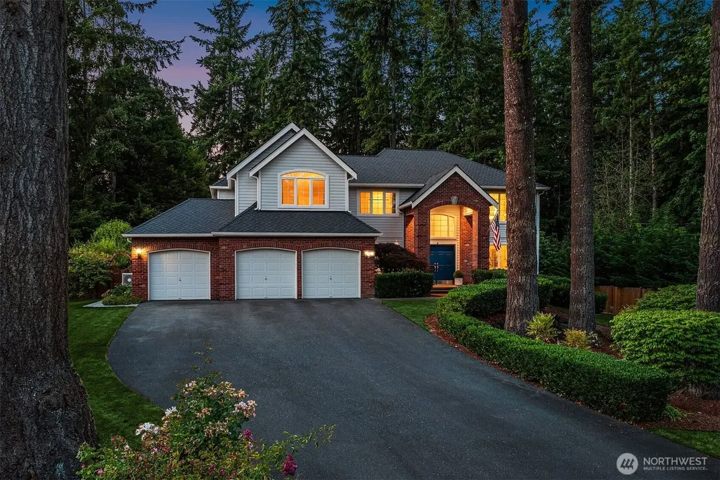 21728 NE 81st Street Redmond WA 98053