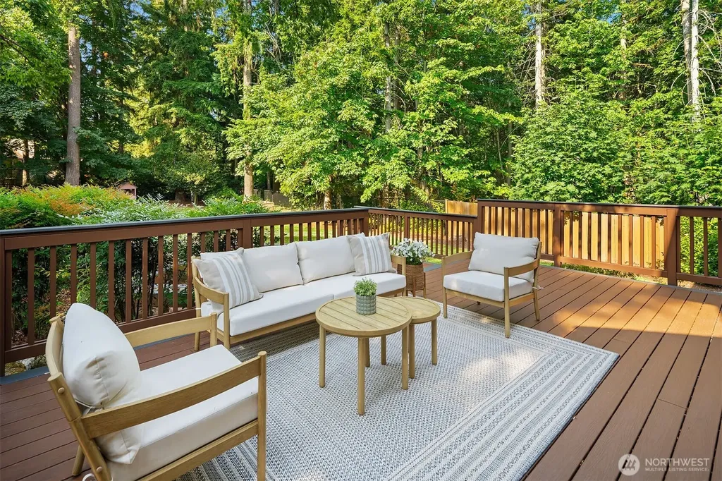 21728 NE 81st Street Redmond WA 98053