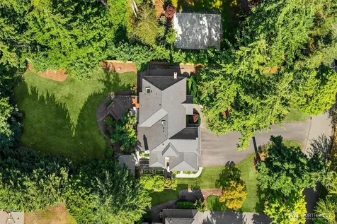 21728 NE 81st Street Redmond WA 98053