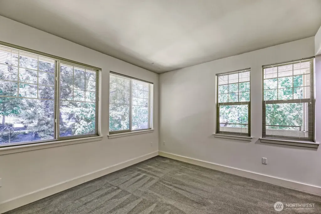 8535 Avondale Road NE Redmond WA 98052