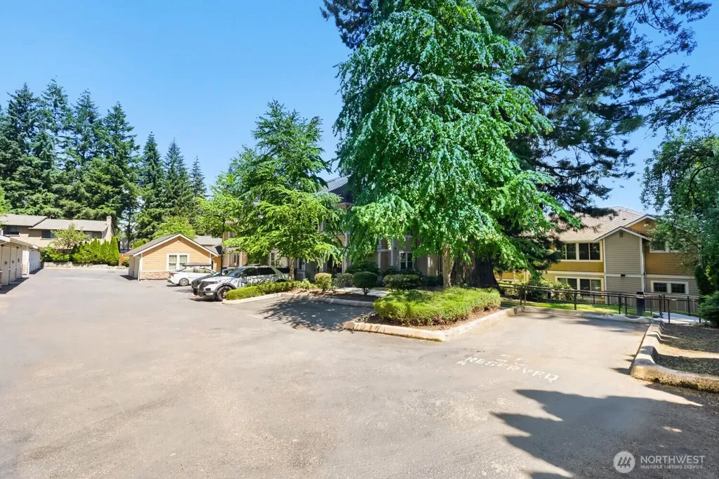 8535 Avondale Road NE Redmond WA 98052