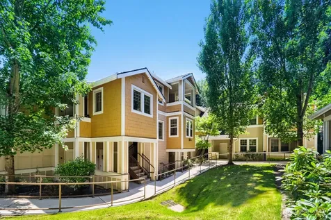 8535 Avondale Road NE Redmond WA 98052