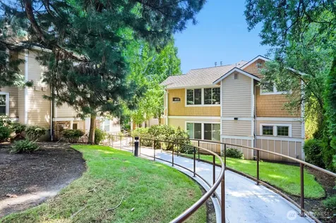 8535 Avondale Road NE Redmond WA 98052