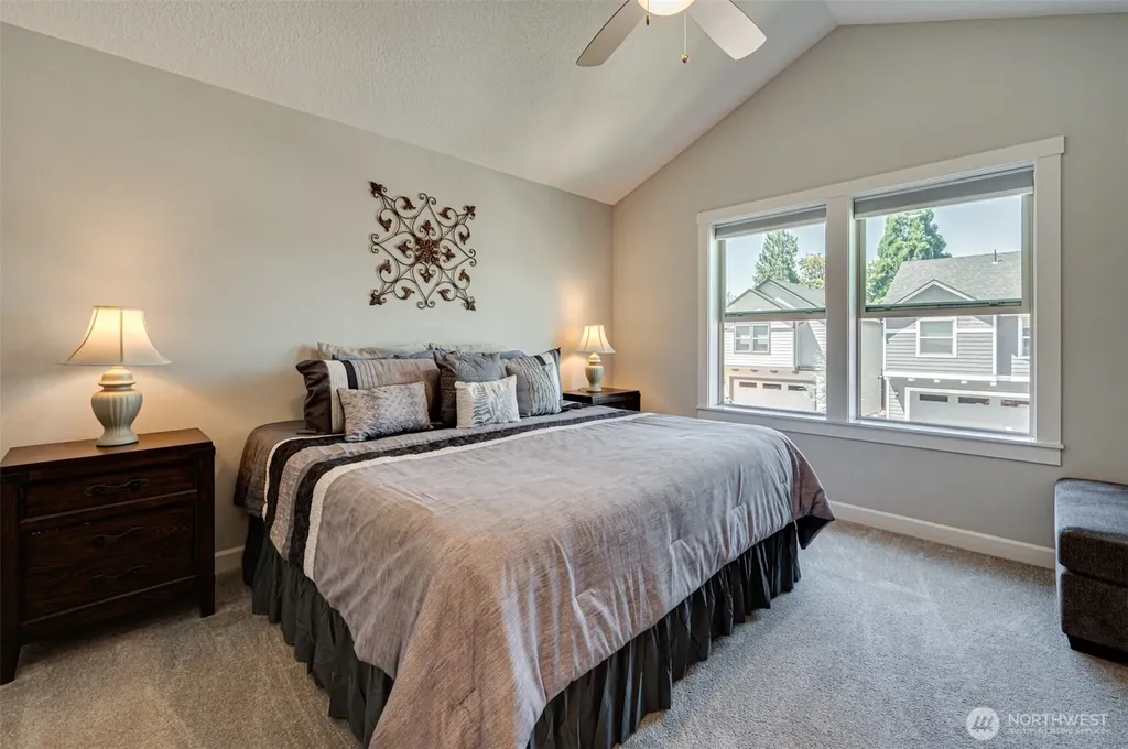 13731 NW 7th Place Vancouver WA 98685