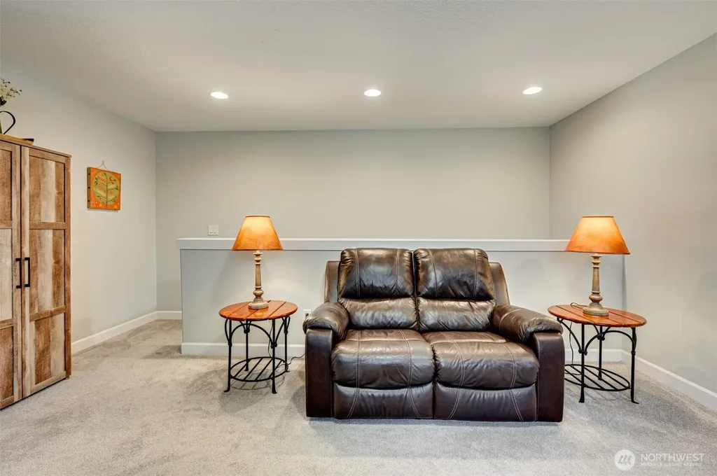 13731 NW 7th Place Vancouver WA 98685