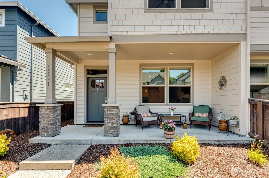 13731 NW 7th Place Vancouver WA 98685
